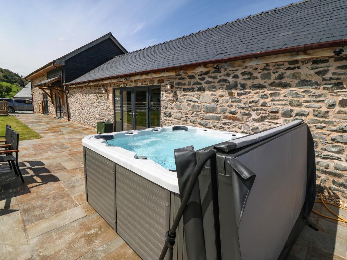 Y Beudy The Dairy Vila Oswestry Exterior foto